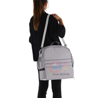 Lit de voyage avec moustiquaire