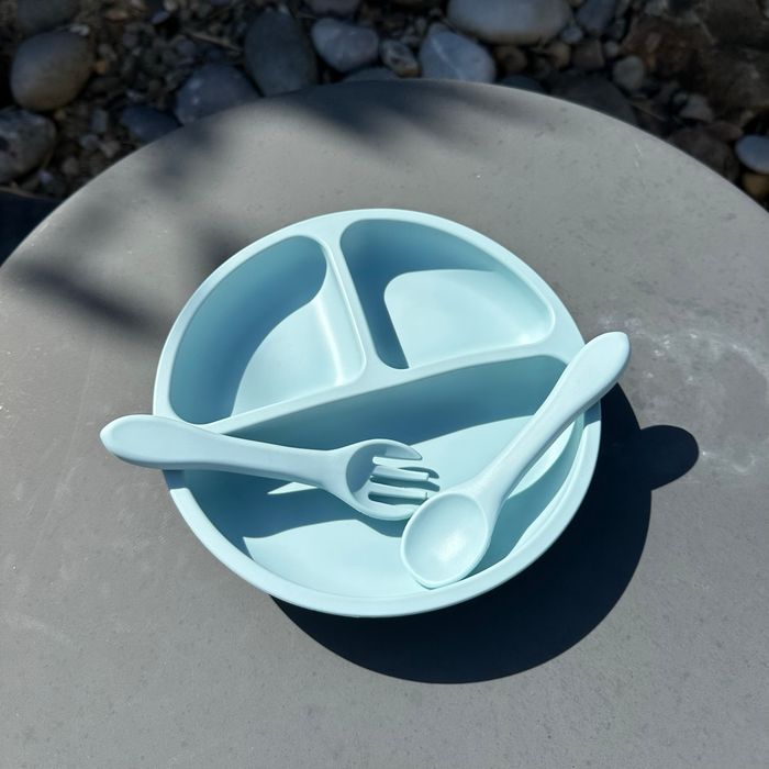 Assiette Bébé en Silicone avec Ventouse + Cuillère & Fourchette