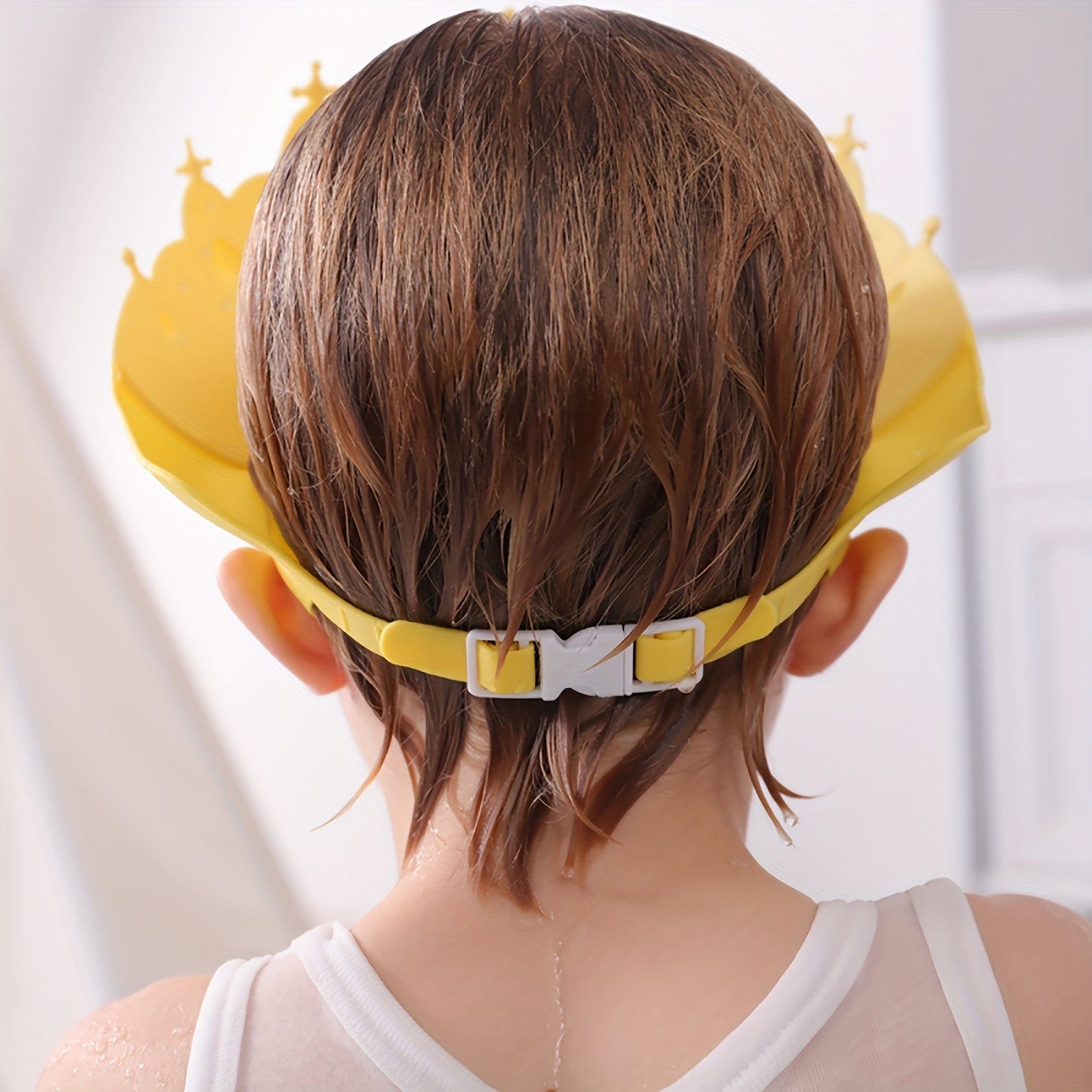 Bonnet de Douche bébé  Protège les yeux et les oreilles de l’eau et du savon