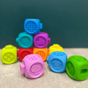Cubes sensoriels Montessori bébé silicone – 10 pièces