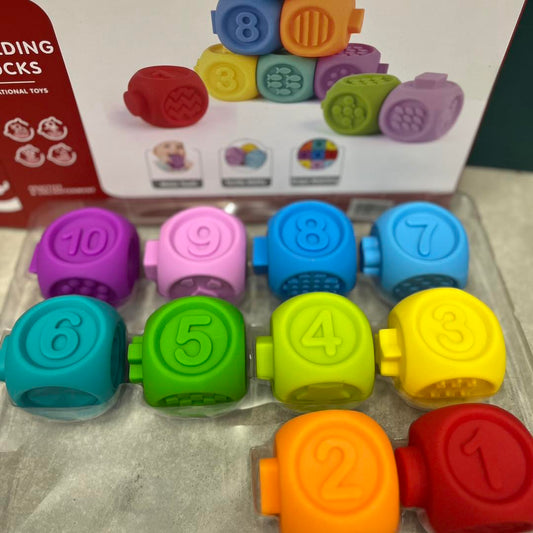 Cubes sensoriels Montessori bébé silicone – 10 pièces